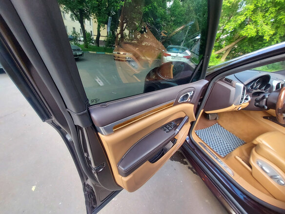 2014 Porsche Cayenne GTS II (958), коричневый, 2750000 рублей - вид 30