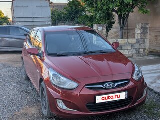 2011 Hyundai Solaris I, красный, 800000 рублей, вид 1