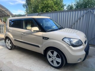2010 Kia Soul I, бежевый, 728000 рублей, вид 1