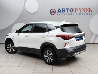 2021 Kia Seltos I, белый, 2071000 рублей, вид 2