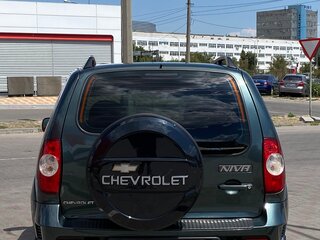 2010 Chevrolet Niva I Рестайлинг, зелёный, 450000 рублей, вид 3