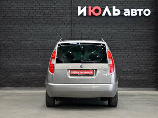 2012 Skoda Roomster I Рестайлинг, бежевый, 660000 рублей, вид 5