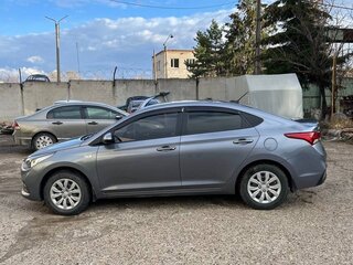 2017 Hyundai Solaris II, серый, 1170000 рублей, вид 4