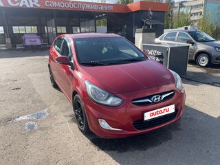2011 Hyundai Solaris I, красный, 670000 рублей, вид 1