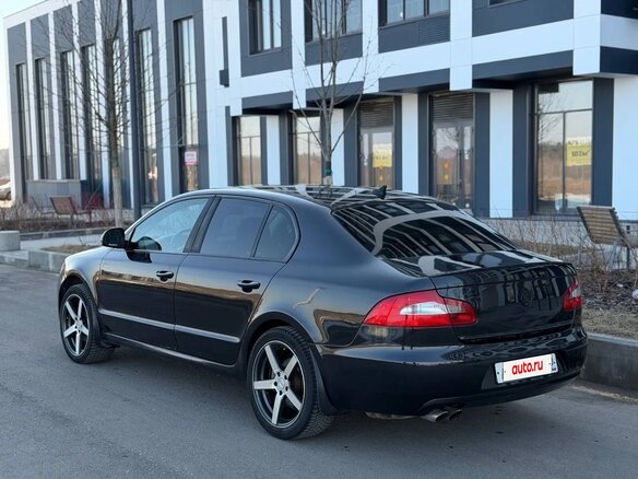2012 Skoda Superb II, чёрный, 850000 рублей - вид 5