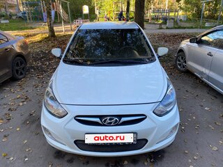 2012 Hyundai Solaris I, белый, 520000 рублей, вид 1