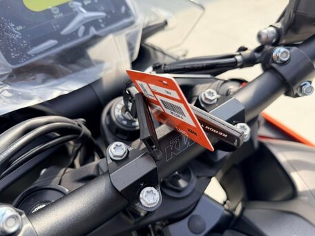 2024 KTM 890 Adventure, красный, 1300000 рублей, вид 4