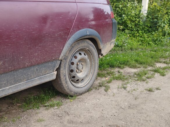 2004 Lada (ВАЗ) 2112, пурпурный, 110000 рублей - вид 4