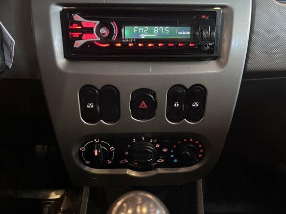2013 Renault Sandero I, белый, 434000 рублей - вид 14