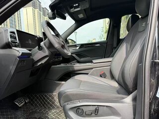 2026 Volkswagen Tiguan III (NA Market), чёрный, 3495030 рублей, вид 4