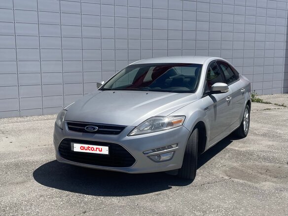 2012 Ford Mondeo IV Рестайлинг, серебристый, 825000 рублей - вид 1