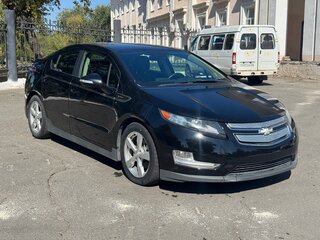 2013 Chevrolet Volt I, чёрный, 950000 рублей, вид 2
