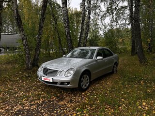2006 Mercedes-Benz E-Класс 200 III (W211, S211) Рестайлинг, серебристый, 1299000 рублей, вид 2