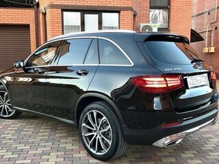 2016 Mercedes-Benz GLC 250 I (X253), чёрный, 2500000 рублей, вид 3