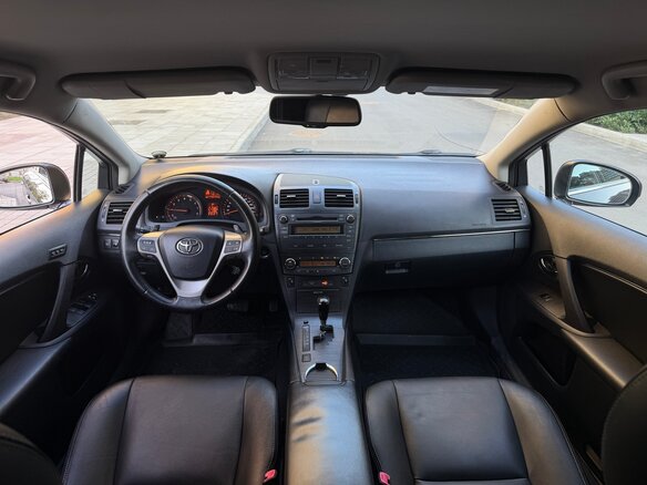 2009 Toyota Avensis III, фиолетовый, 1250000 рублей - вид 14