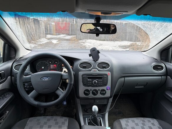 2010 Ford Focus II Рестайлинг, чёрный, 470000 рублей - вид 2