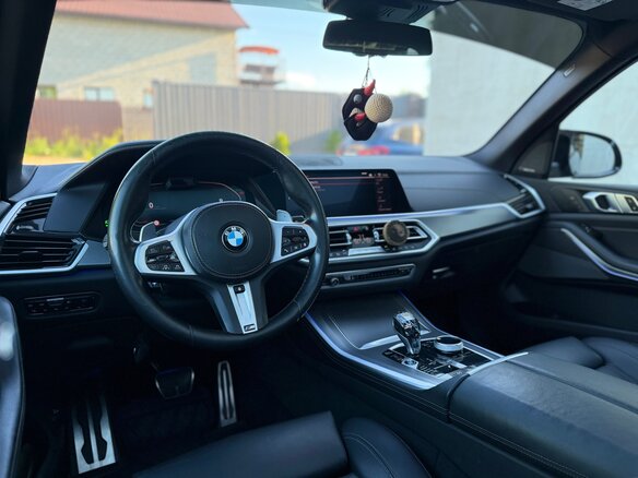 2019 BMW X5 30d IV (G05/G18), синий, 6199000 рублей - вид 15