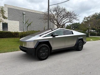 2026 Tesla Cybertruck All-wheel Drive, серебристый, 22000000 рублей, вид 4