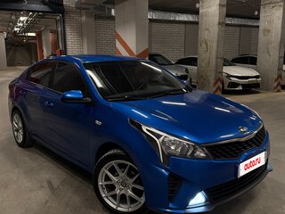 2020 Kia Rio IV Рестайлинг, синий, 1450000 рублей, вид 1