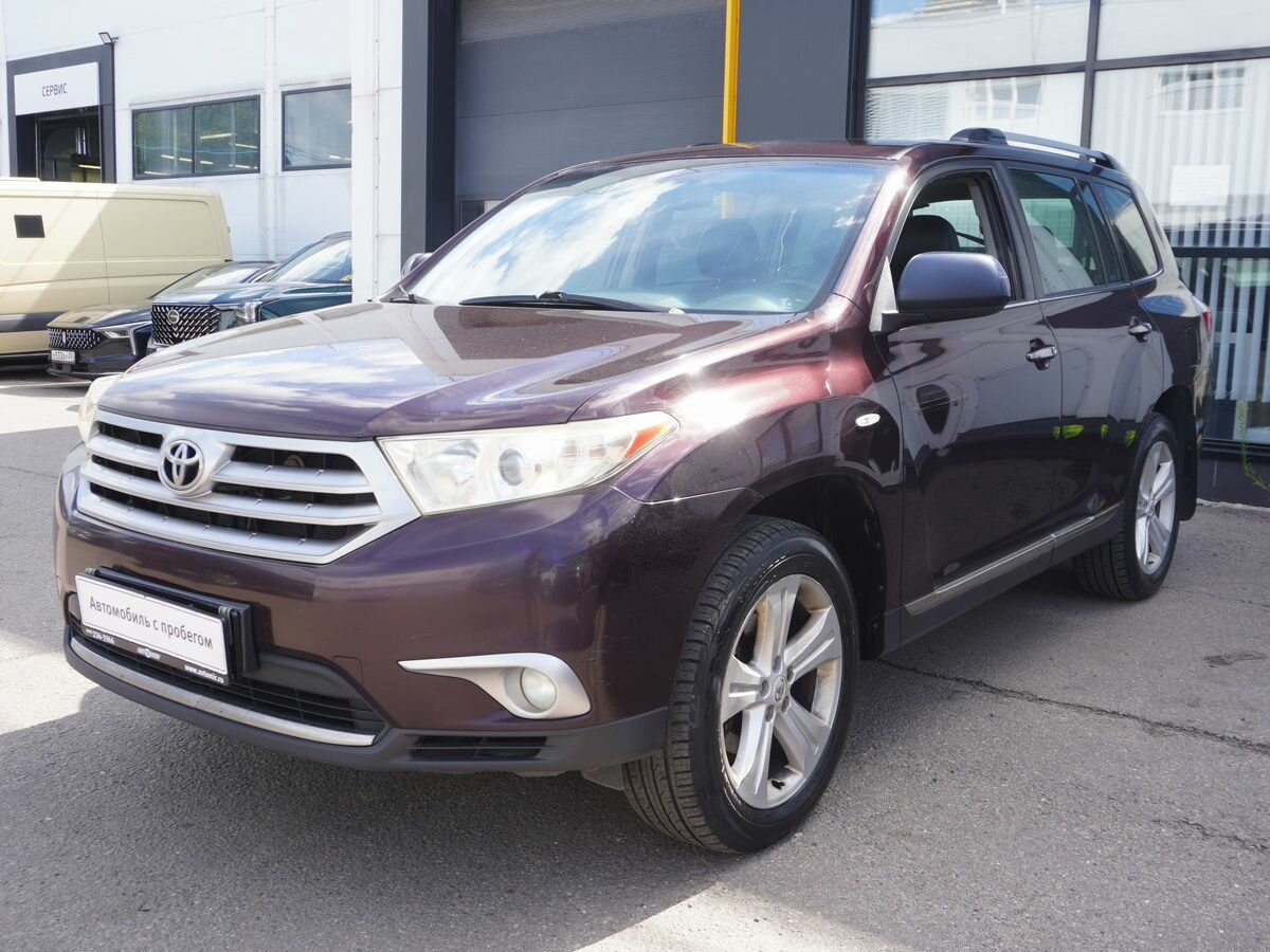 Открыть фотографии: Toyota Highlander II (XU40) Рестайлинг