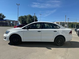 2019 Volkswagen Polo V Рестайлинг, белый, 700000 рублей, вид 4