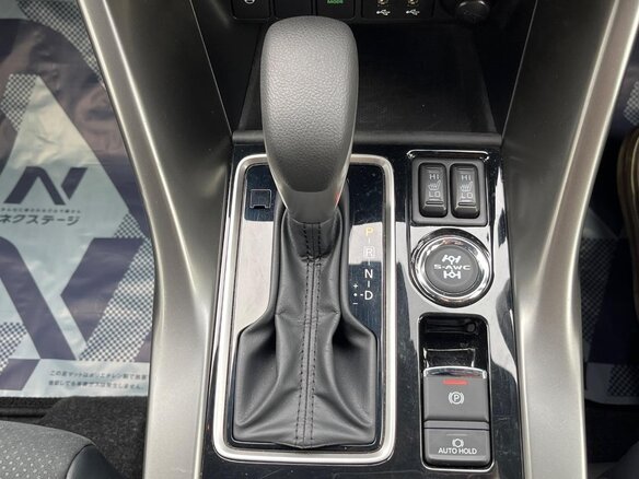 2023 Mitsubishi Eclipse Cross I Рестайлинг, белый, 2250000 рублей - вид 15