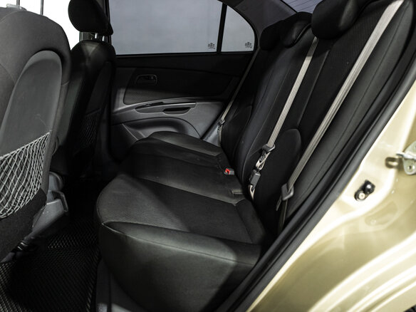 2011 Kia Rio II Рестайлинг, бежевый, 599700 рублей - вид 9