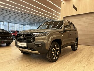 2026 Lada (ВАЗ) Niva Travel I Рестайлинг, коричневый, 1889000 рублей, вид 1