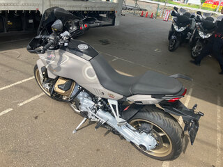 2023 Moto Guzzi V100 Mandello S, серый, 1100000 рублей, вид 5
