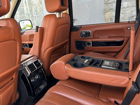 2010 Land Rover Range Rover III Рестайлинг 2, белый, 1800000 рублей - вид 6
