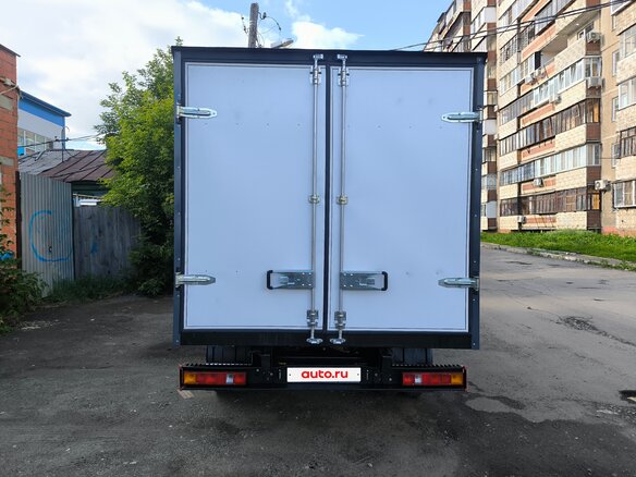 2004 ГАЗ ГАЗель (3302), белый, 512000 рублей - вид 3