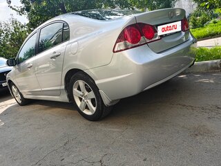 2008 Honda Civic VIII, серебристый, 670000 рублей, вид 3
