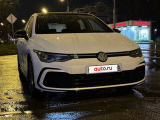 2022 Volkswagen Golf VIII, белый, 2650000 рублей, вид 4