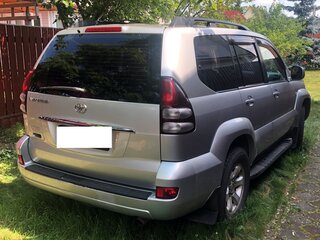 2008 Toyota Land Cruiser Prado 5-speed 120 Series Рестайлинг, серебристый, 2550000 рублей, вид 4