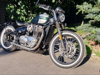 2017 Triumph Bonneville Bobber, зелёный, 890000 рублей, вид 3