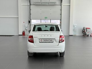 2020 Lada (ВАЗ) Granta I Рестайлинг, белый, 550000 рублей, вид 4