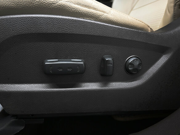 2013 Hyundai Santa Fe III, белый, 1650000 рублей - вид 25