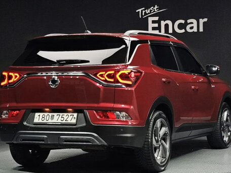 2022 SsangYong Korando IV, красный, 1533000 рублей, вид 4