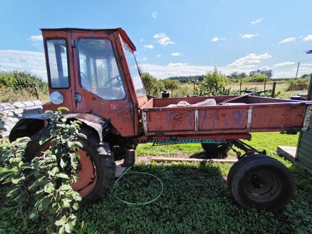 1992 ХТЗ Т-16, красный, 130000 рублей, вид 5