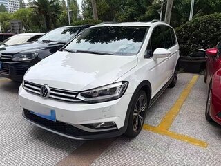 2022 Volkswagen Touran L II, белый, 1600030 рублей, вид 2