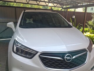 2018 Opel Mokka I Рестайлинг, белый, 1750000 рублей, вид 1