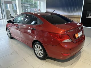 2014 Hyundai Solaris I, красный, 590000 рублей, вид 5