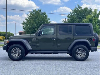 2023 Jeep Wrangler IV (JL), чёрный, 4383017 рублей, вид 4