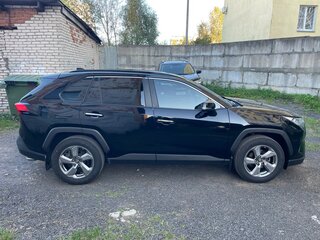 2019 Toyota RAV4 V (XA50), чёрный, 2650000 рублей, вид 4