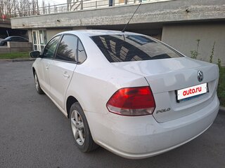 2010 Volkswagen Polo V, белый, 500000 рублей, вид 3