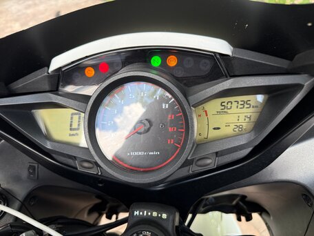 2011 Honda VFR 1200, белый, 749999 рублей, вид 4