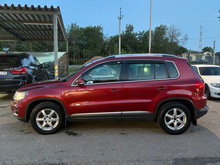2012 Volkswagen Tiguan I Рестайлинг, красный, 1450000 рублей, вид 2