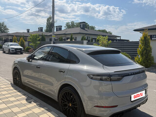 2021 Porsche Cayenne III, серый, 9000000 рублей, вид 4