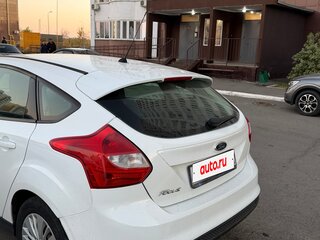 2013 Ford Focus III, белый, 800000 рублей, вид 5