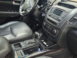 2014 Kia Sorento II Рестайлинг, чёрный, 1700000 рублей, вид 4